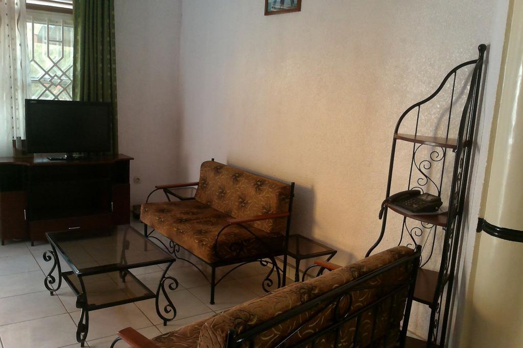Radius Guest Flats Panzió Kigali Kültér fotó